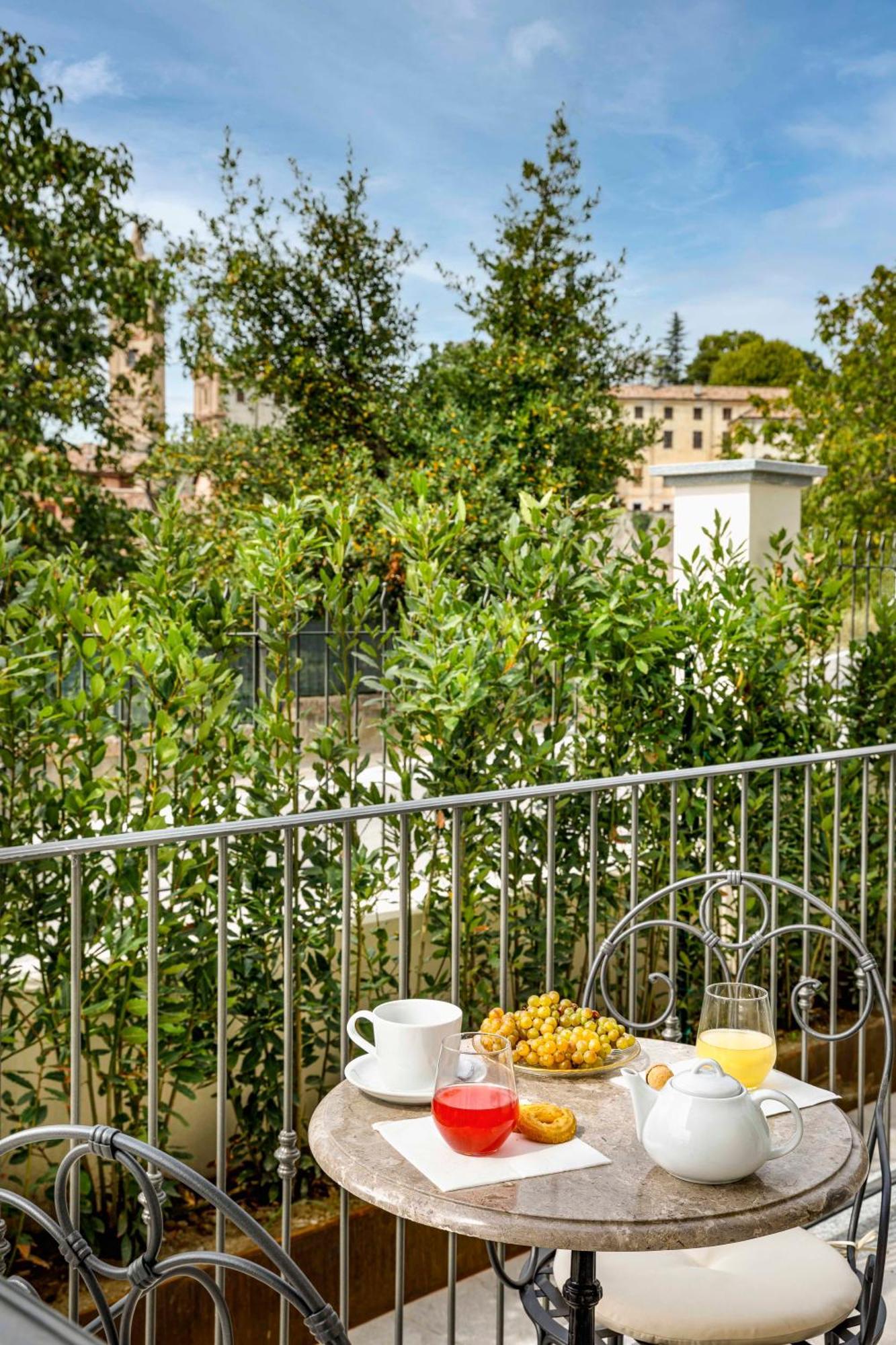 Villa Gremi - Monforte D'Alba Exterior photo